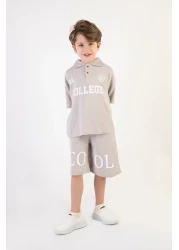 HARİKA KİDS شورت للأولاد مطبوع عليه كلية بأكمام قصيرة وياقة بولو من نسيج Lekos بدلة أساسية للأعمار من 2 إلى 5 سنوات