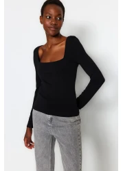  Collection Black Cotton Stretchy Square Neck Fitted Blouse TWOAW24BZ00016