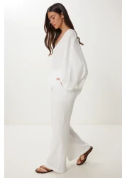 Happiness İstanbul طقم بنطلون بلوزة موسلين إكرو للسيدات FN03473