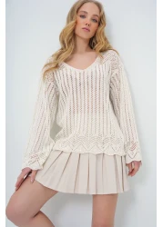 Trend Alaçatı Stili بلوزة تريكو صيفية مخرمة برقبة قارب فانيليا للسيدات ALC-X10640