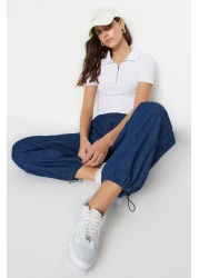  Collection بلوزة بيضاء بسحاب ومفصلة وياقة بولو ومضلعة ومتماسكة TWOSS23BZ00496