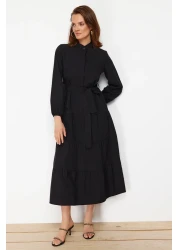  Modest فستان منسوج بحزام أسود وأزرار وطية صدر السترة TCTSS21EL3343