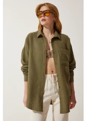 Happiness İstanbul قميص موسلين كبير الحجم بجيب كاكي للنساء MX00150