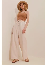 Trend Alaçatı Stili Women's Beige Elastic Waist Relaxed Cut Aerobin Trousers ALC-X6625