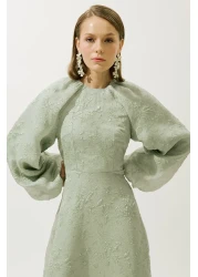 Manuka فستان سهرة من قماش الجاكار الأورجانزا بالنعناع