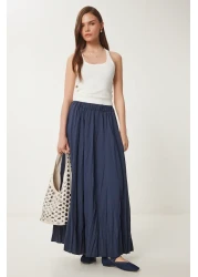 Happiness İstanbul تنورة نسائية صيفية منسوجة بتأثير التجاعيد باللون الأزرق الداكن DD01347