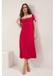  Collection فستان طويل منسوج باللون الأحمر TWOSS25EL00662