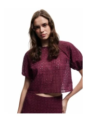 Koton X Melis Ağazat - Cotton Lined Embroidered Scalloped Short Sleeve Crew Neck Blouse