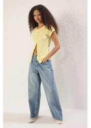  Collection Light Yellow Buttoned Fitted/Close-Fitting Knitted Blouse Twoss25Bz00281