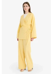 Defacto طقم مكون من قطعتين من Relax Fit بنطال كيمونو بأكمام طويلة وملمس قماشي F4095ax25sm