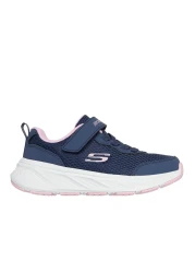 Skechers خلفه