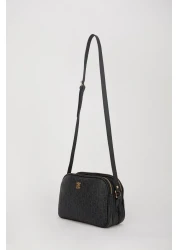 Pierre Cardin حقيبة كتف نسائية سوداء 05PO24Y1757