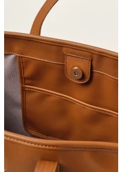 Ted Baker حقيبة تسوق موديل 9045 بلون أسمر - مع محفظة داخلية