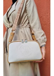 Just Polo حقيبة كتف وحقيبة كروس نسائية من Colors Of Justpolo مكونة من 5 أقسام