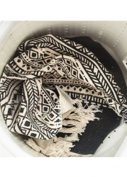 سجادة Mei Homecenter ذات شرابة منسوجة يدويًا على الطراز العرقي لغرفة المعيشة وغرفة النوم، أسود (مقاس 60 × 90 سم)