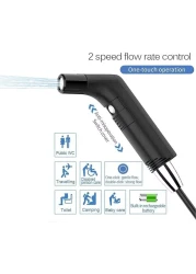 بخاخ شطاف محمول للسفر للتنظيف الصحي مع حاوية مياه سعة 2.3 لتر