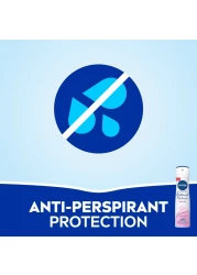 نيڤيا مزيل للعرق للنساء، ناتشورال راديانس، بخاخ 150 مل عبوة تحتوي على ٣