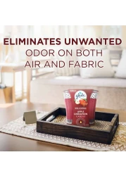 Glade Welcoming Apple &amp; Cinnamon Scented Candle 96g