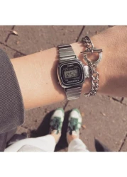 كاسيو -ساعة يد رقمية من الستانلس ستيل المقاوم للماء LA-670WA-1D