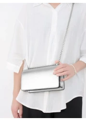 Lightweight Business Casual Metallic Minimalist Chain Flap Square Bag For Teen Girls Women College Students Rookies White Collar Workers Perfect For Office College Work Business Commute Outdoors Trave