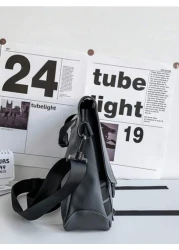 Cloth Large Capacity Casual Vacation Graffiti Chain Shoulder Bag For Men Punk Style Leisure Bag With Pendant