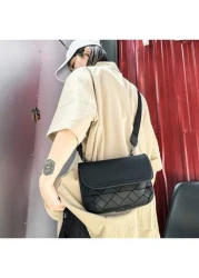 1pc Rhombic Pattern Iridescent Black Matte Leather Material Cover Type Closure Fashion Men Messenger Bag Chest Bag Unisex Suitable For Spring Cycling For Teenagers And Young People
