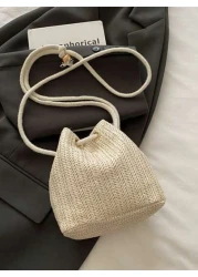 Fashionable Girls Casual Straw Woven Bucket Tote Bag Suitable For Beach Travel