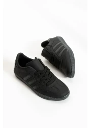 İnan Ayakkabı أحذية رياضية نسائية