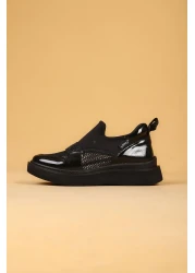 layki حذاء مشي نسائي أسود من Nexus - تصميم ملون