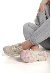 Lumberjack حذاء رياضي نسائي كاجوال برباط من داكوتا Pu