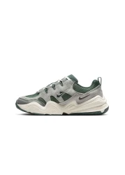 Nike Sports Shoes Tech Hera Casual Sneaker