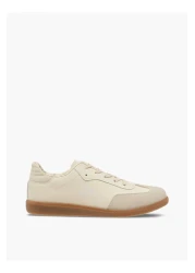 Oaklan by Shoexpress حذاء رياضي Oaklan من Shoexpress مزود بألواح وإغلاق برباط