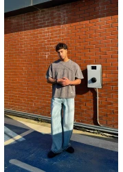 Flaw Wear تي شيرت مدخن مطرز ومغسول