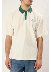  Collection Ecru Regular Polo Neck Plain Knitted Polo Neck T-Shirt Tmnss25Po00005