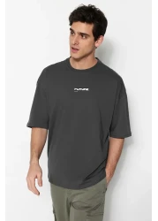  Collection تي شيرت أنثراسايت رقيق مطبوع كبير الحجم - 100% Tinne TMNSS23TS00171