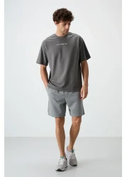 Air Jones تي شيرت رجالي مطبوع ذو سطح سميك من القطن باللون الرمادي الداكن - 88364