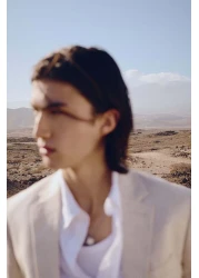 H&M قميص من مزيج الكتان بقصّة عادية