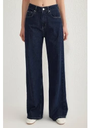  Collection جينز أزرق داكن بخصر عادي وواسع الساق TWOSS25JE00053