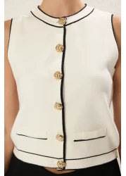  Collection Ecru Premium Yarn/Special Yarn Crew Neck Color-Block Thin Blouse Twoss25Ye00066