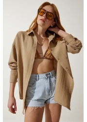Happiness İstanbul قميص موسلين كبير الحجم بجيب بيج للنساء MX00150