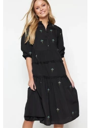  Collection Black Straight Cut Embroidered Midi Woven Dress TWOAW22EL0882