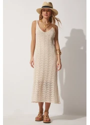 Happiness İstanbul فستان تريكو صيفي مخرم بحزام كريمي للسيدات NF00044
