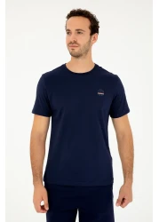 U.S. Polo Assn. تي شيرت رجالي ذو قصة عادية وياقة دائرية باللون الأزرق الداكن 50294329 -vr033