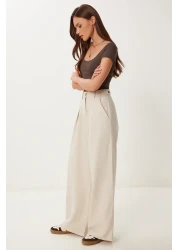 Happiness İstanbul بنطال نسائي واسع الساق من الكتان الكريمي المخلوط MX00211