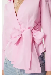 Lovelyİstanbul بلوزة بياقة قميص ملفوفة من البوبلين باللون الوردي LDP0046