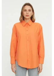  Collection قميص برتقالي بجيب واحد/قميص واسع من القطن المنسوج TWOAW20GO0115