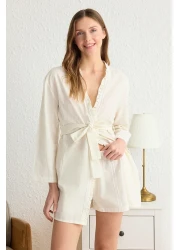  Collection طقم بيجامة منسوج مكون من 3 قطع من القطن بنسبة 100% مع كشكشة وشورت إكسسوارات مخططة THMSS25PT00054