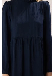  Modest فستان منسوج ذو قصة واسعة وياقة واقفة باللون الأزرق الداكن TCTSS22EB00171