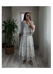 Lavanta Tekstil طقم تنورة قميص مطرزة