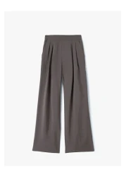 Koton بنطال واسع الساق بتفاصيل طيات وجيوب